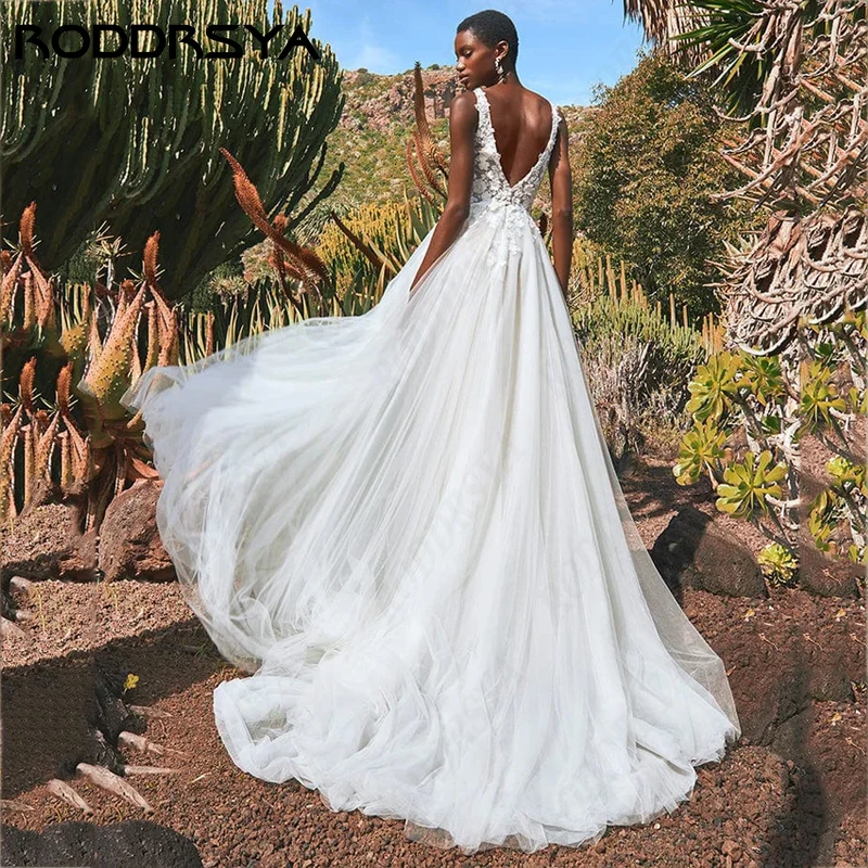 RODDRSYA Vestidos De Novia Luxo V-Neck Vestidos De Casamento Para As Mulheres Romântico A linha Backless Festa Nupcial Lindo Tulle Vestidos De Novia Luxo V-Neck Vestidos De Casamento Para As Mulheres Romântico A linha