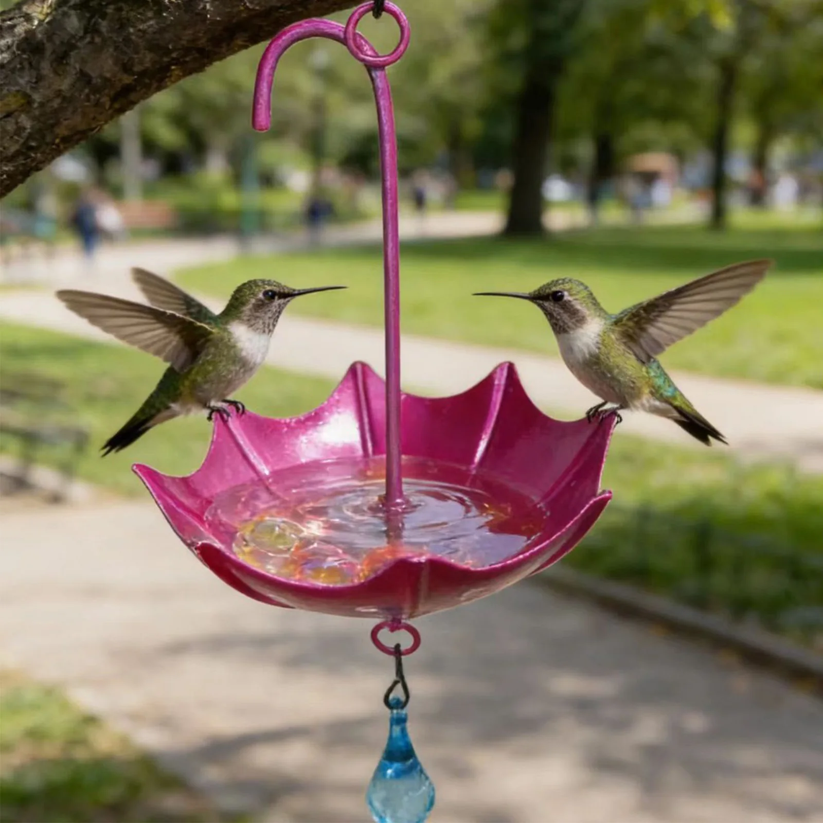 Bain d'oiseaux suspendu en forme de parapluie, mangeoire décorative pour colibris, bain d'oiseaux en métal pour oiseaux sauvages, pinsons, perroquets