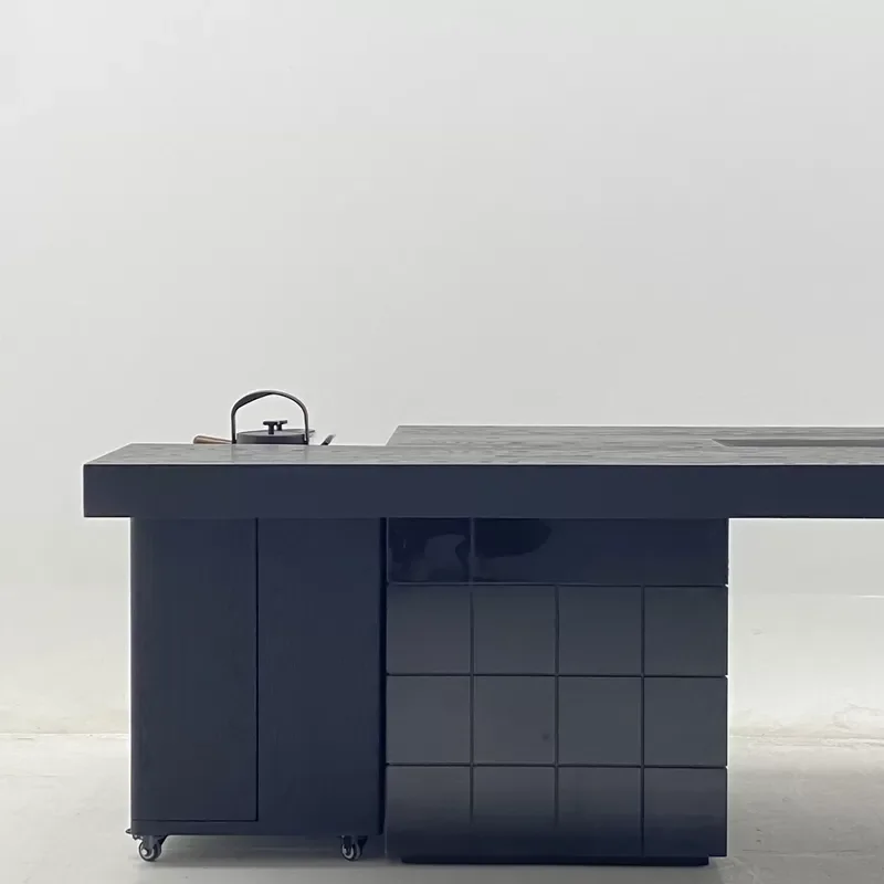 Italian Minimalist Solid Wood Tea Table Modern Office Tea Desk for Drinking Tea and Meeting Guests Integrated Design