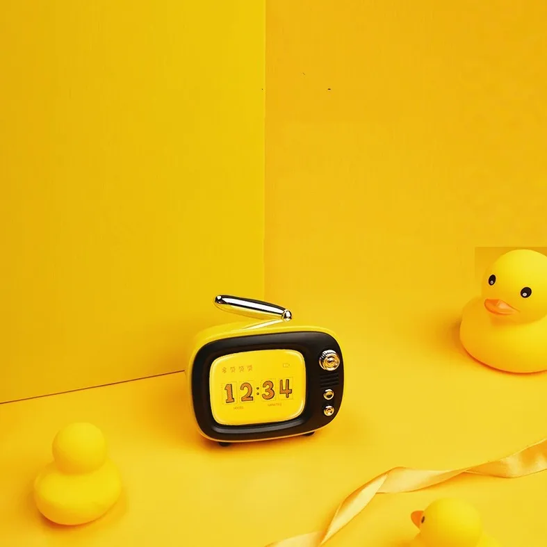 Yellow Duck TV Bluetooth Wireless Speaker Portable Retro TV Modeling Alarm Clock Speaker Gift Box