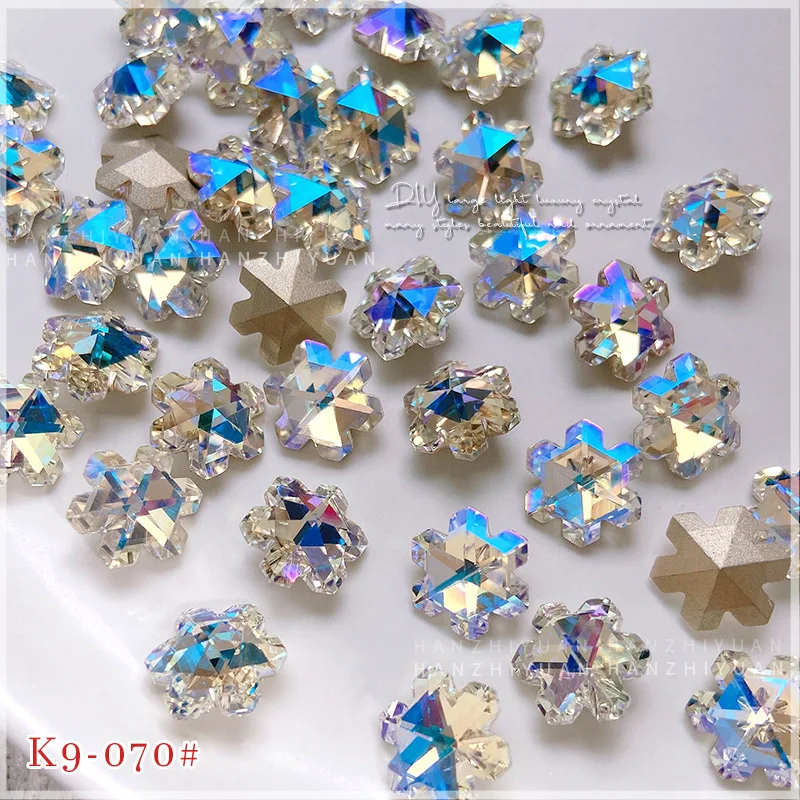 5 stks Nagelsteentjes bedels Nieuwjaar Kerst Sneeuwvlok Vorm 12mm Aurora Symfonie Nagelornament