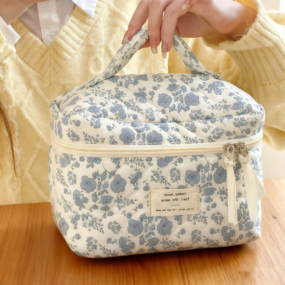 

Organizers for Cosmetics Women's Necessaire Hand Bag Ladies Cosmetic Pouch Makeup Clutch Bag Makeup Bag Makeup Organiser