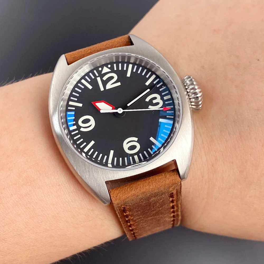 

Tandorio Pilot Aviation 36mm NH35AA PT5000 Automatic Men Wristwatch 200M Diver Steel Clock AR Domed Sapphire Waffle Strap