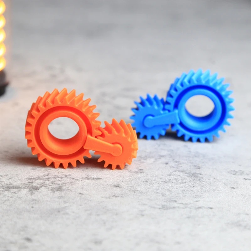 ฟิดเจ็ตสปินเนอร์ขนาดเล็กพิมพ์ 3 มิติ พกพาสะดวก ใช้ได้ทุกวัน ของเล่นบนโต๊ะทำงาน ฟิดเจ็ตสปินเนอร์แบบมีเฟืองขนาดเล็ก ของขวัญ