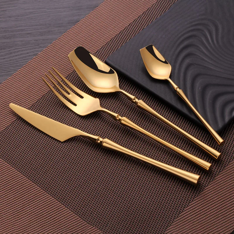 

Stainless Steel Retro Western Gold Cutlery Set Knife Fork Spoon Gift Kit Beautiful Tableware Kitchen Utensils