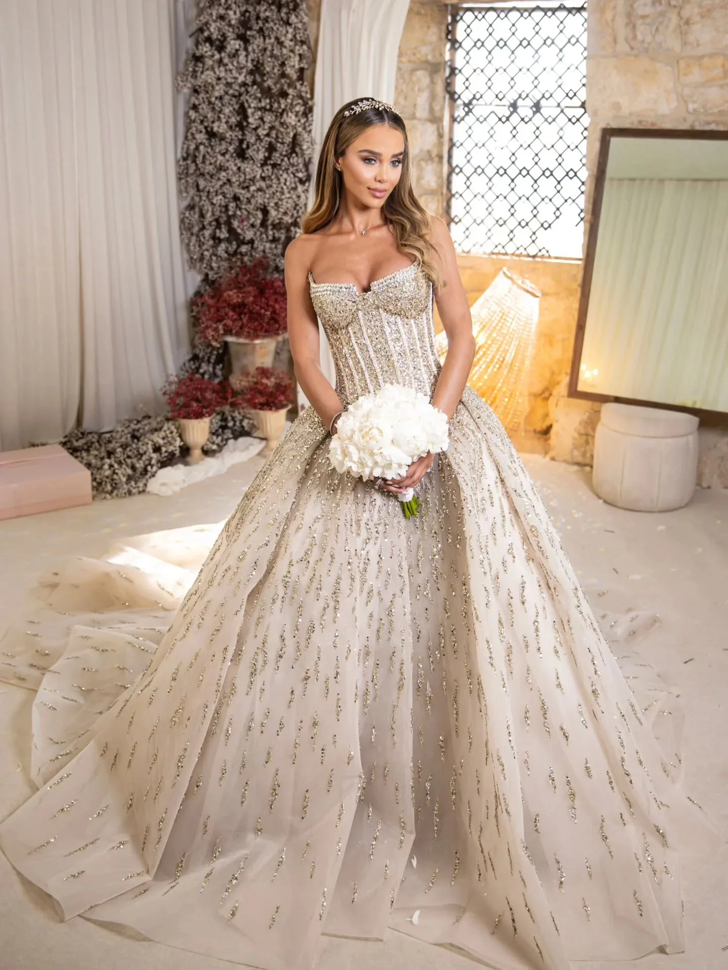 Сексуальное свадебное платье трапециевидной формы без бретелек с бисером, элегантное свадебное платье без рукавов с блестками и кристаллами, индивидуальное платье de novia