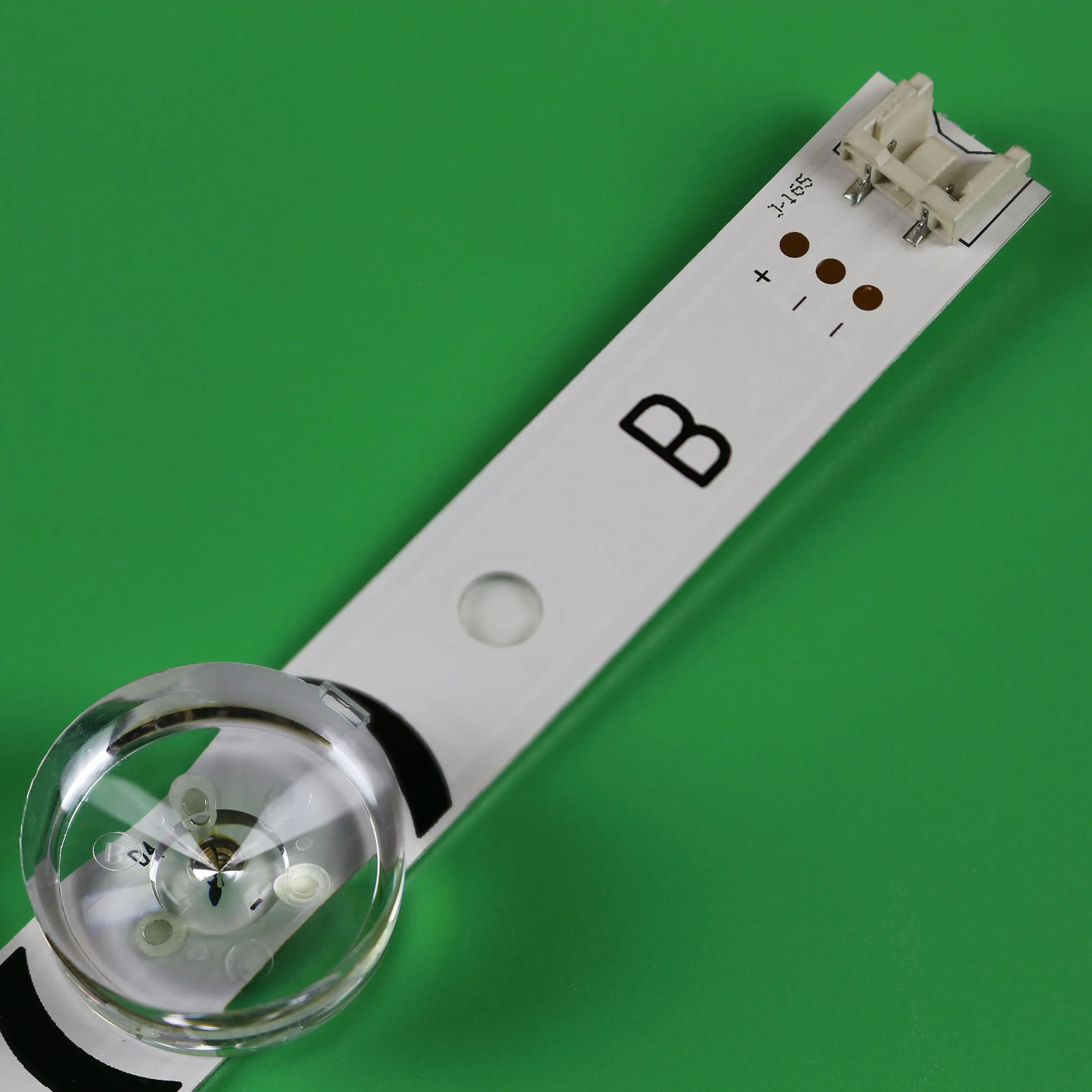 NUEVA tira de retroiluminación LED de 8 piezas para TV LED de 39 pulgadas 390HVJ01 39LB5700 39LB5610 39LB5800 39LB561F 39LB650V 39LB561V lnnotek drt 3.0 39