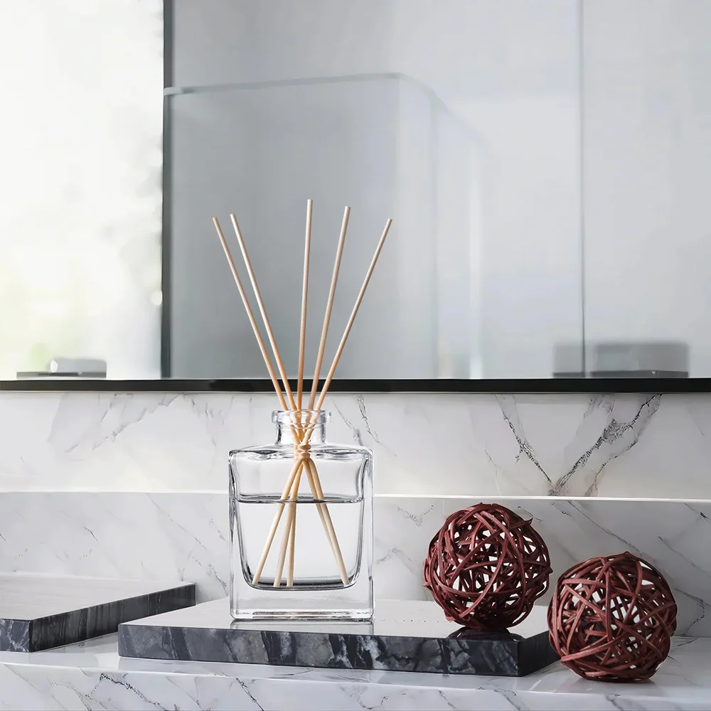 Modern simple square glass aromatherapy bottle rattan fragrance home decoration simple transparent