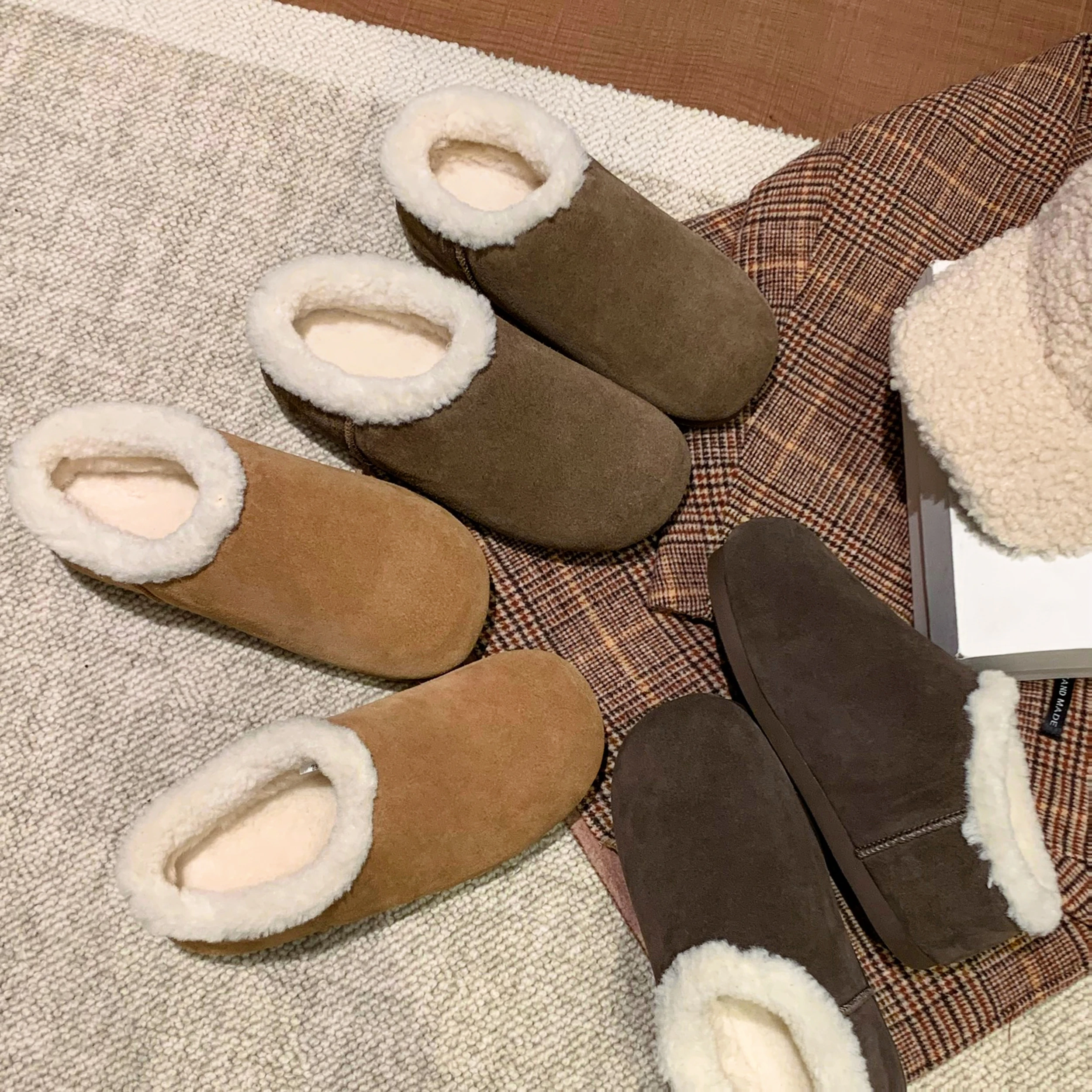 Zapatillas deslizantes para mujer, botas de nieve, zapatos Paltform, peludos de lana para invierno, piel de cuero hasta el tobillo de alta calidad, novedad de 2024