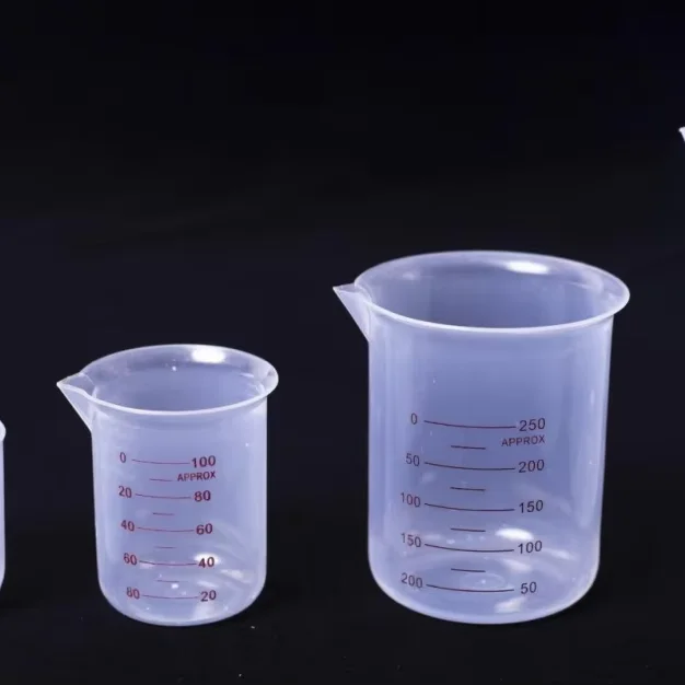 

Customized Lab Applications Transparent Clear Plastic 100ml 250ml 500ml Beakers Graduated Measuring Cup for Laboratory