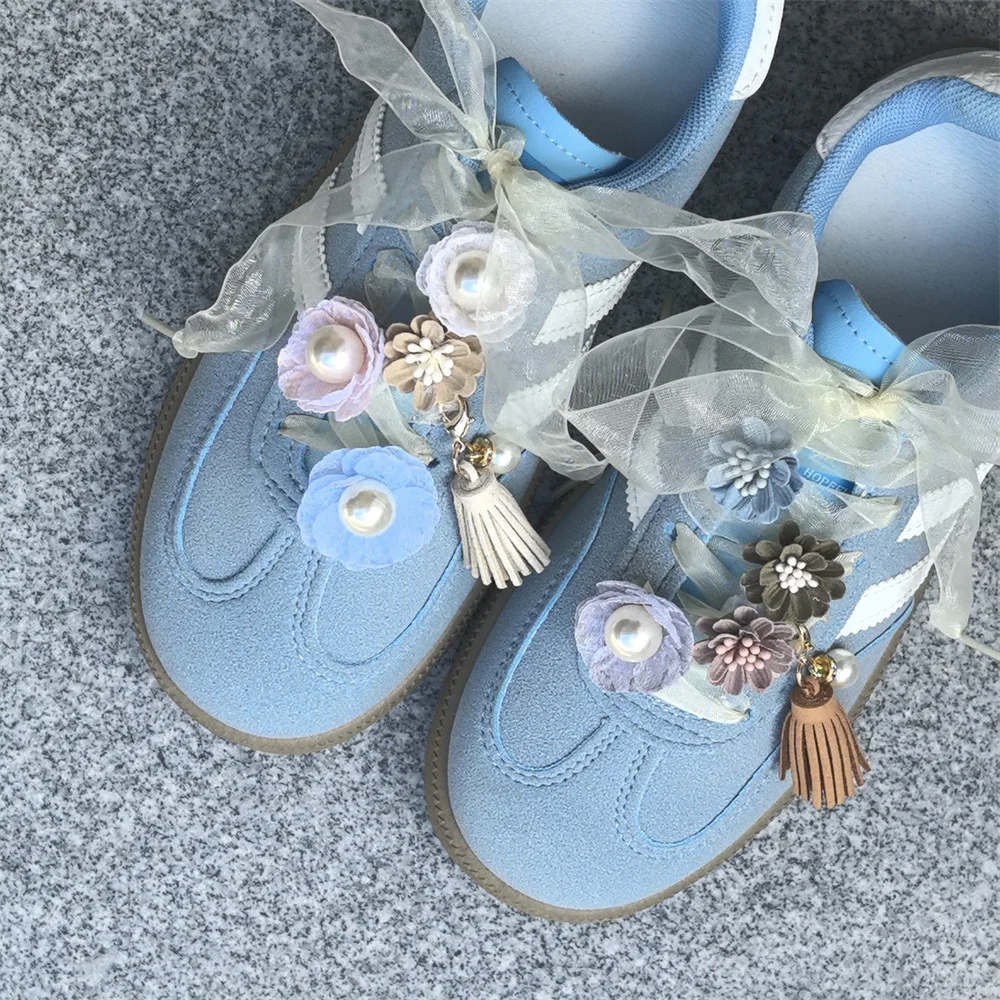 

Pearl Daisy Flower Shoelaces Charms for Sneakers Advanced Pearl Tassel Shoe Charm Buckle DIY Detachable Shoes Decorations 1 PCS
