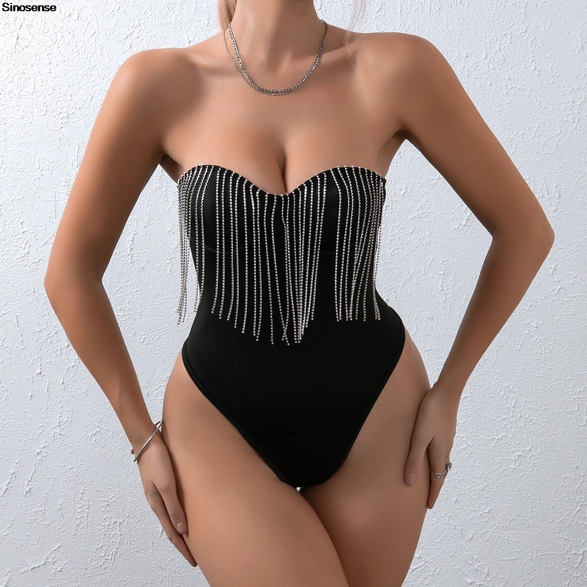 Bodysuit sexy sem alças feminino, collant sem ombro triangular, elegante decote em V, guarnição de franja, cano de tanga de lantejoulas, 1 pc