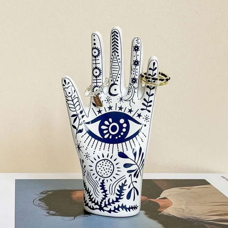 

Creative Jewelry Rack Ring Necklace Display Shelf Desktop Rings Bracelet Storage Stand Ceramic Palm Ornament Figurines Holder