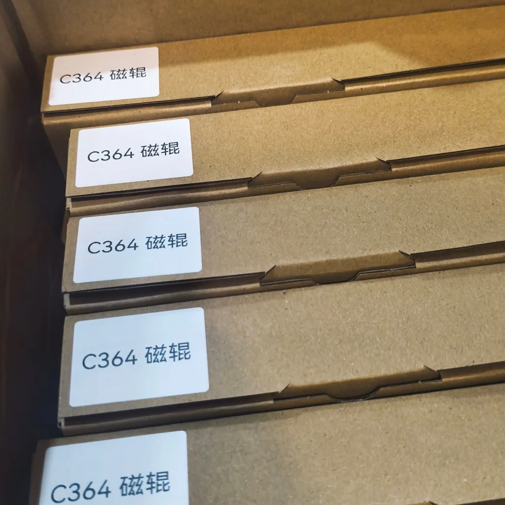 1PC Magnetic Roller… - image