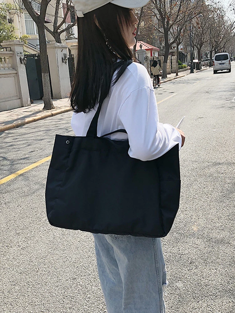 Kobiety Oxford materiałowa torba Tote nowa koreańska wersja prosty i stylowy duża pojemność torba na ramię z zapięciem "dzika moda" torebki — zdjęcie 2