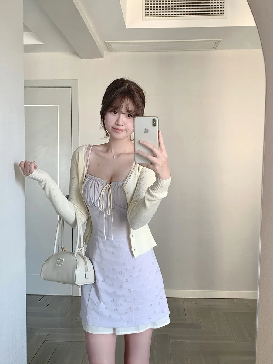 

CallmeEar Lace Splice V-Ne Open Cardigan Women's Slimming Top Spring Regular Sve Long Button Closure Polyester Blend