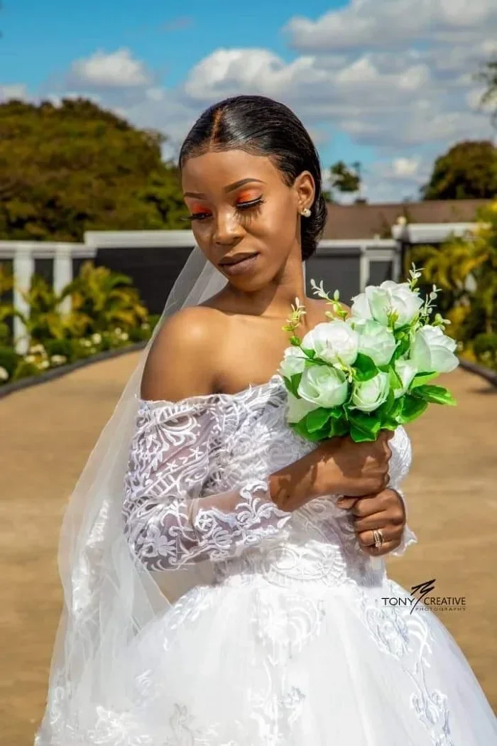 Robe de mariée marocaine personnalisée, épaules dénudées, manches longues, nouveaux produits, Style traditionnel, Design de marque, 2024