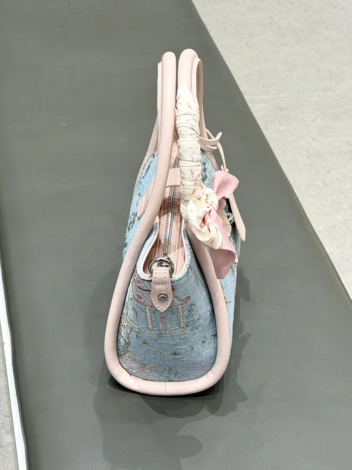 ele-embroidered-women's-crossbody-bag-traditional-chinese-sle-handbag-gift-sweet-ladylike-design-soft-leather-bag
