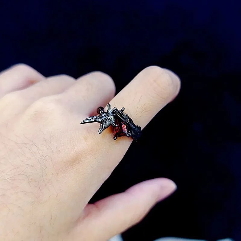 Game Love And Deepspace Sylus Crow Cosplay Ring Unisex Alloy Adjustable Opening Red Gem Rings Punk Jewelry Accessories Prop