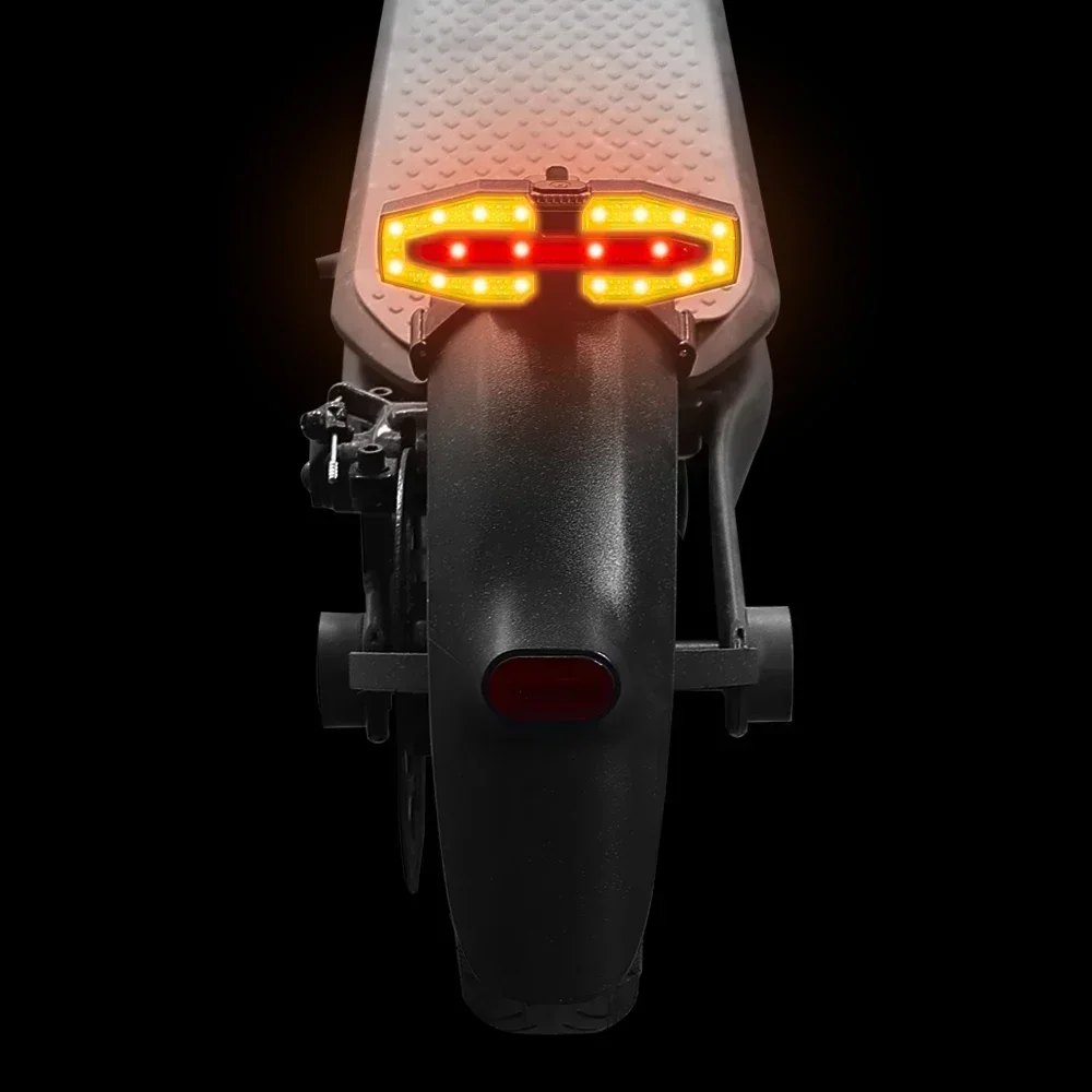 العالمي الذيل ضوء بدوره مصباح إشارة ل Xiaomi M365 برو Pro2 Mi3 Mi4 ل Kugoo M4 S1 S2 سكوتر كهربائي ضوء الفرامل