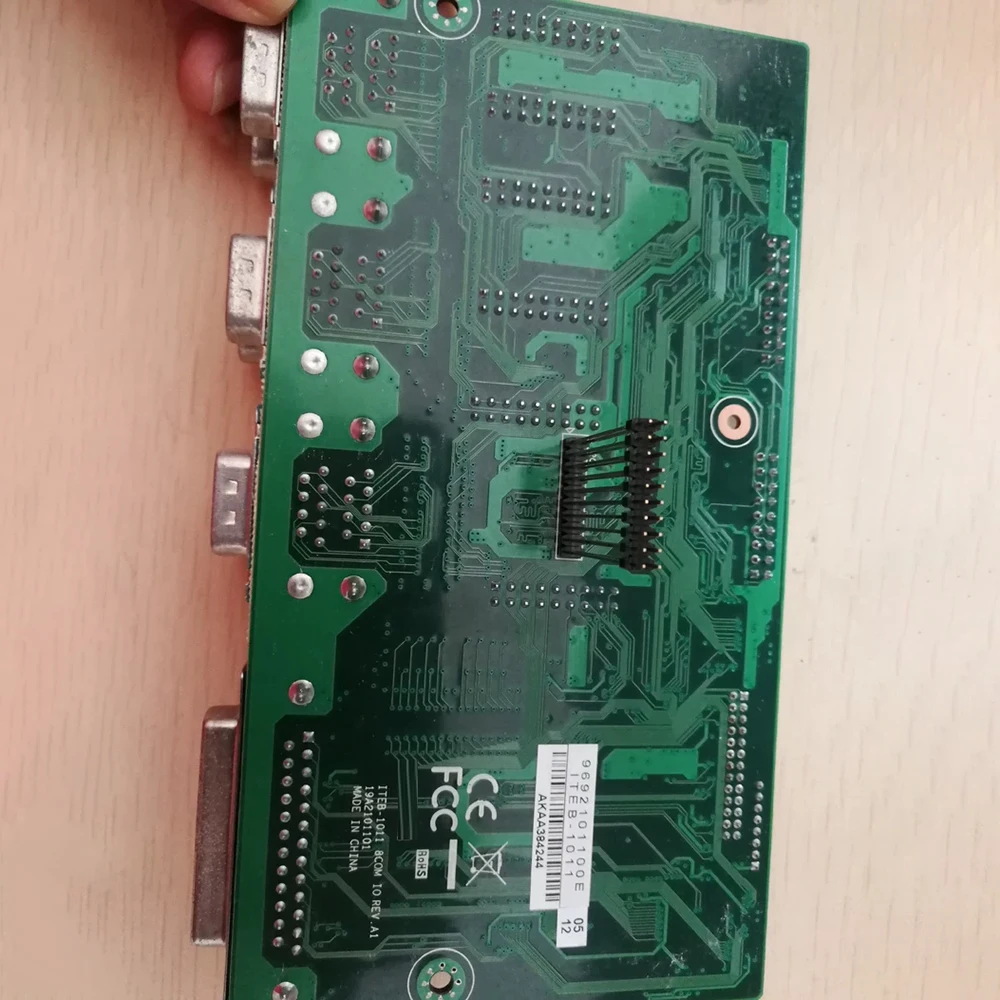 ITEB-1011 REV.A1 Serial parallel port card with 8 serial ports 8COM IO