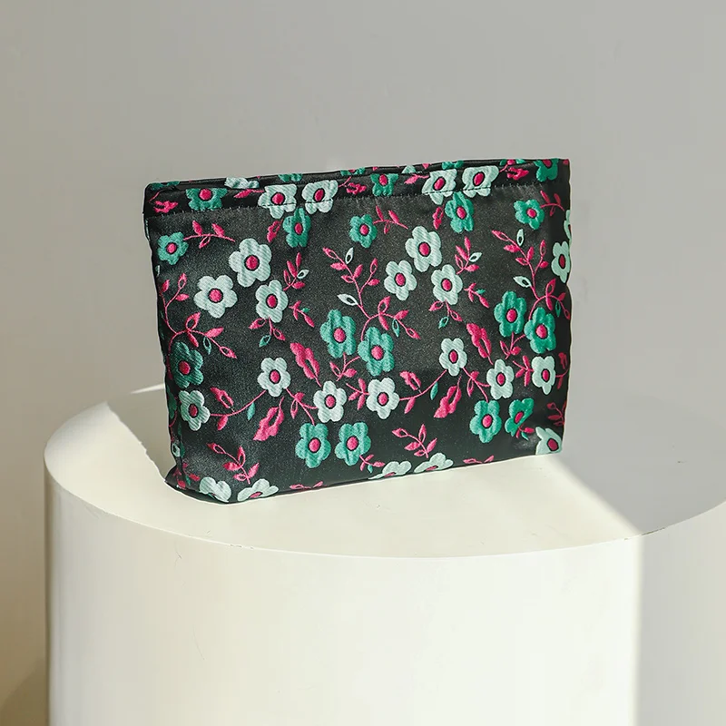 DJDF Women's Makeup Bag, Large Capacity, Black Flowers, Canvas Bula Chain Design, Change Skincare Storage, Travel Toiletry Bag