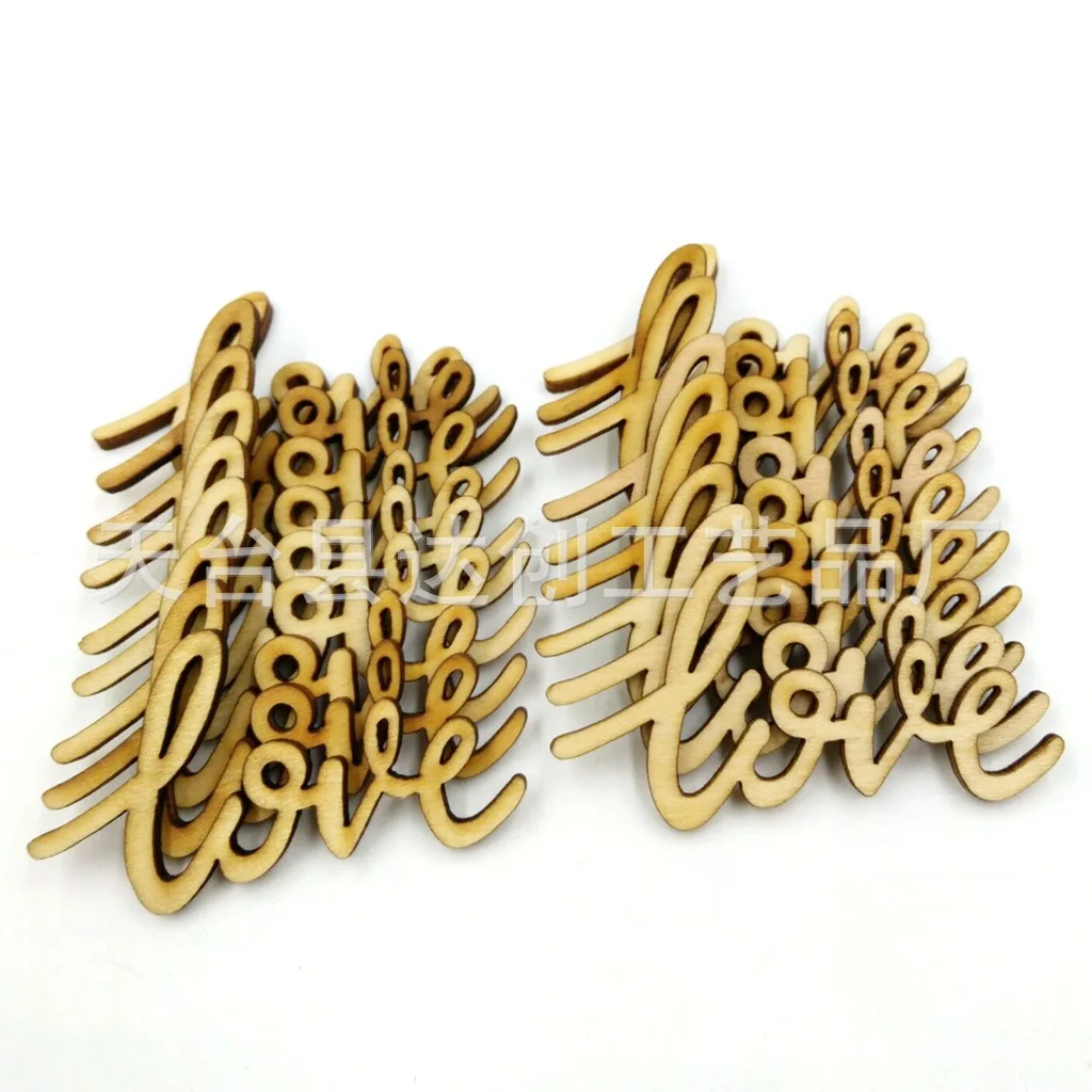 Spot venta al por mayor fichas de madera amor madera europea y americana alfabeto inglés artesanía fichas de madera decoración de accesorios de escena del Día de San Valentín