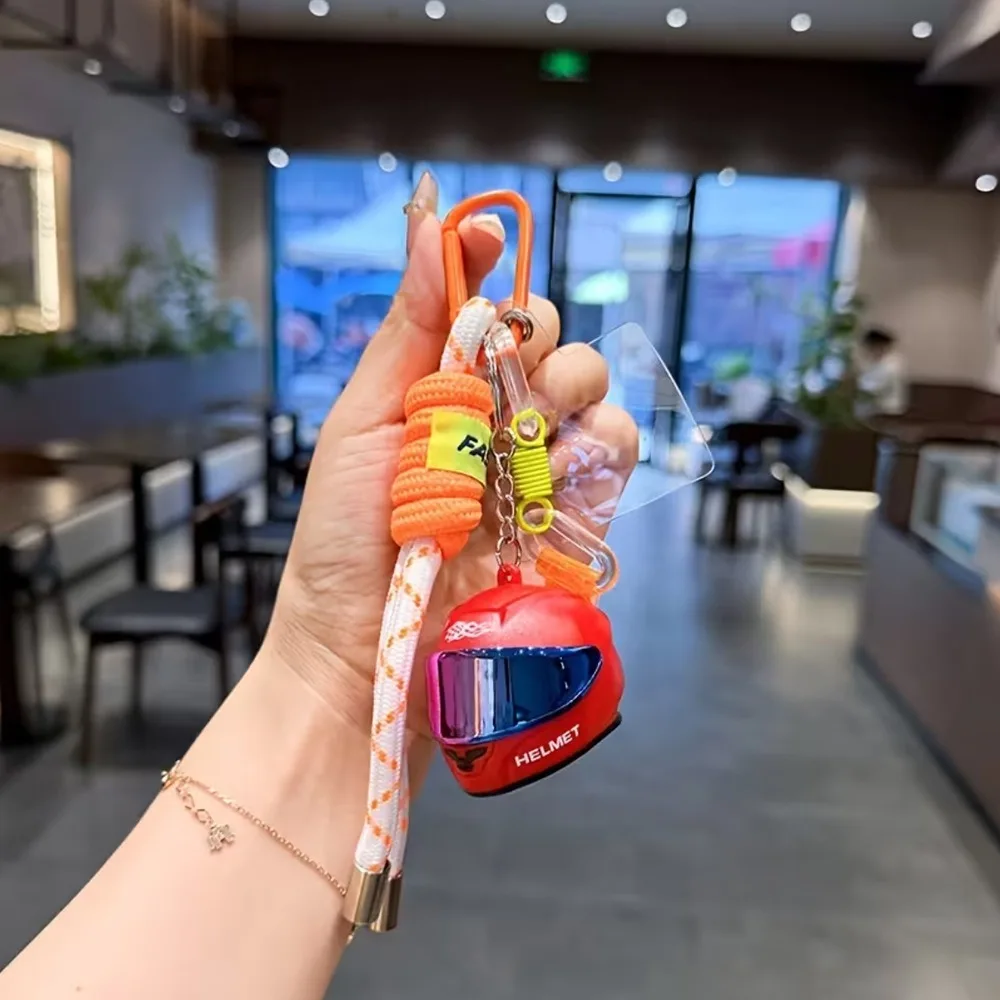 3D Motorcycle Helmet Keychain Weaving Rope Flip-up Style Mini Helmets Keychain Realistic Gradient Goggles Helmet Key Fob