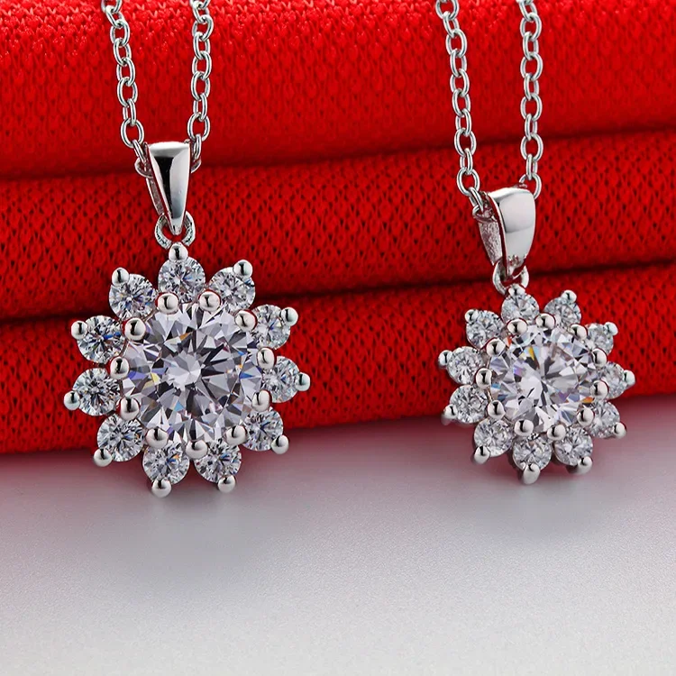 Solid Platinum PT950 Sunflower Pendant Women Moissanite Diamonds Four Prong 18k Gold Necklace