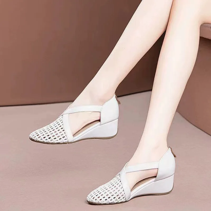 

Women's Wedge Heel Sandals Hand-Woven Breathable Soft Sole Comfortable Shoes for Daily Casual Office Mom Footwear Q-098