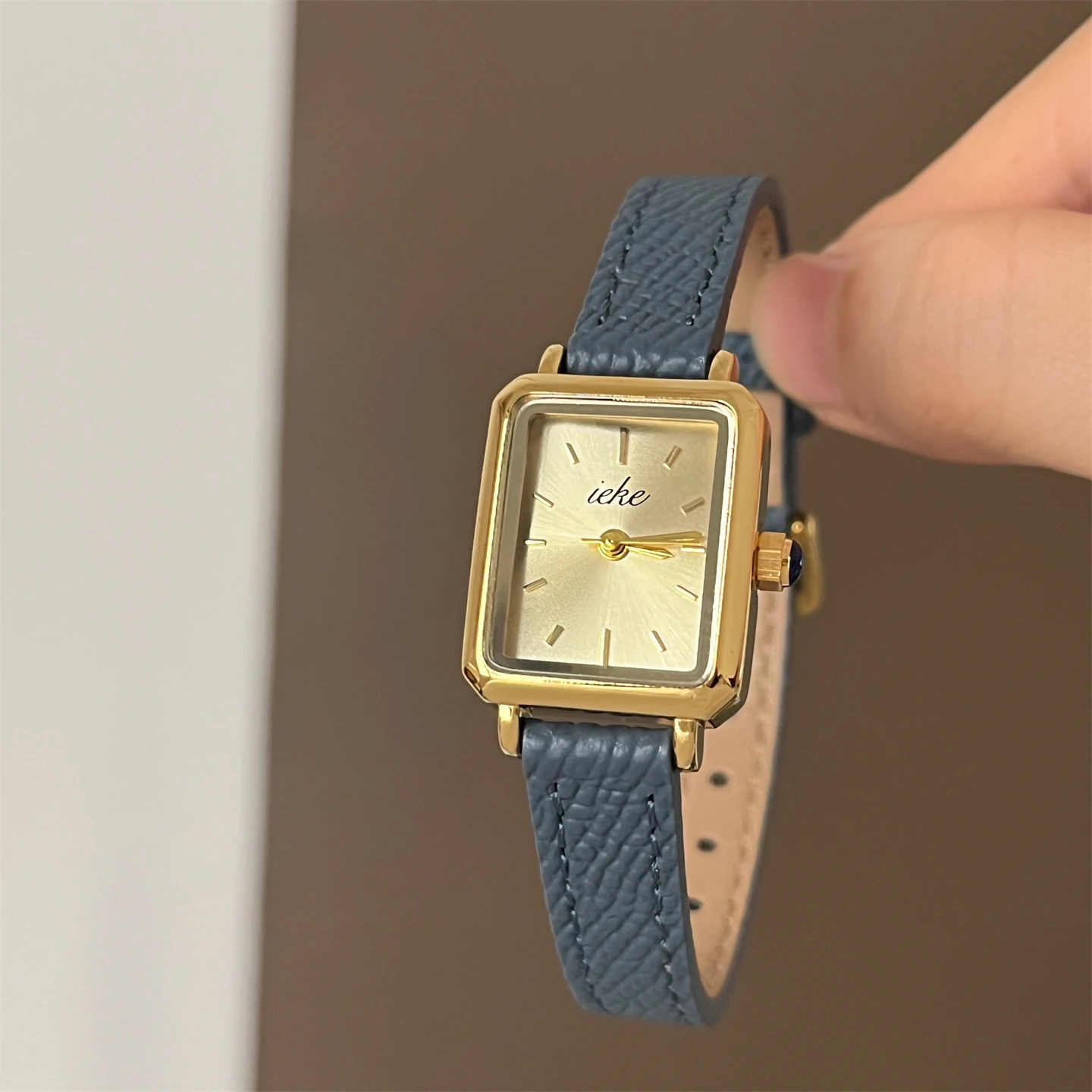 ساعة نسائية مربعة بسيطة ورائعة على الطراز الكوري، ساعة يد كوارتز خفيفة فاخرة وأدبية وفنية متعددة الاستخدامات #3