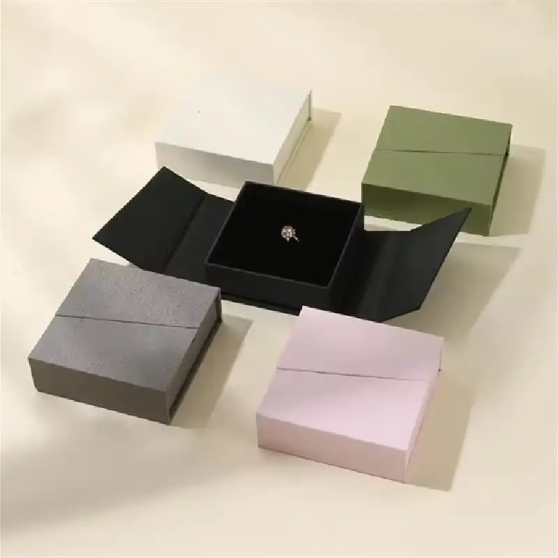 

Магнитная подарочная коробка для украшений с двойным открыванием, органайзер для серег, колье и колец, коробка для ювелирных изделий из плотной крафт-бумаги