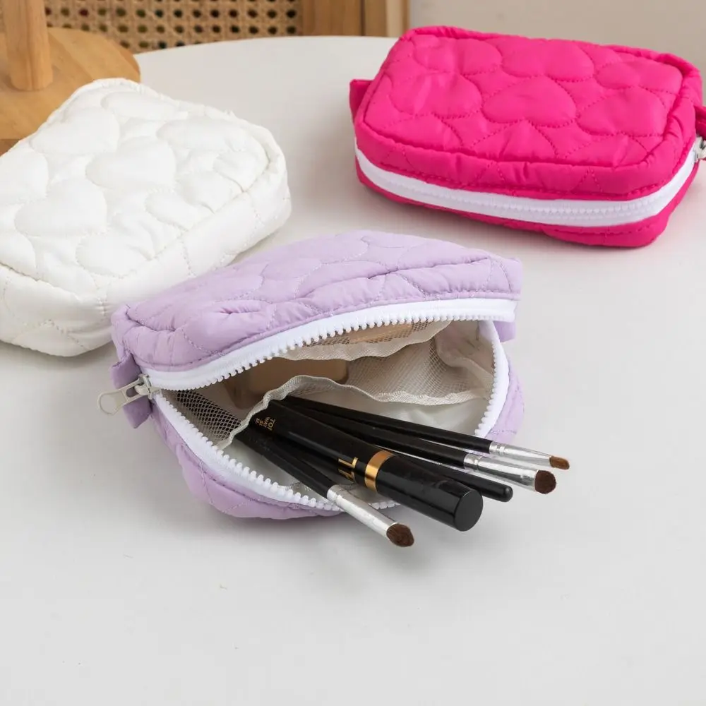 New Fashion Mini Cosmetic Pouch Cute Student Travel Storage Bags Love Heart Design Candy Color Big Toiletry Bag