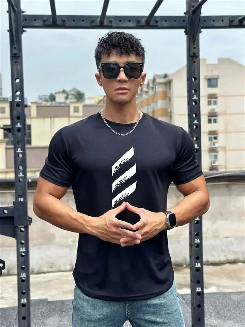 

2024 Summer Oversized Short Sleeve Fitness T Shirt Running Sport Gym T-shirt Muscle Men Workout Casual Women Tees Tops Clothing