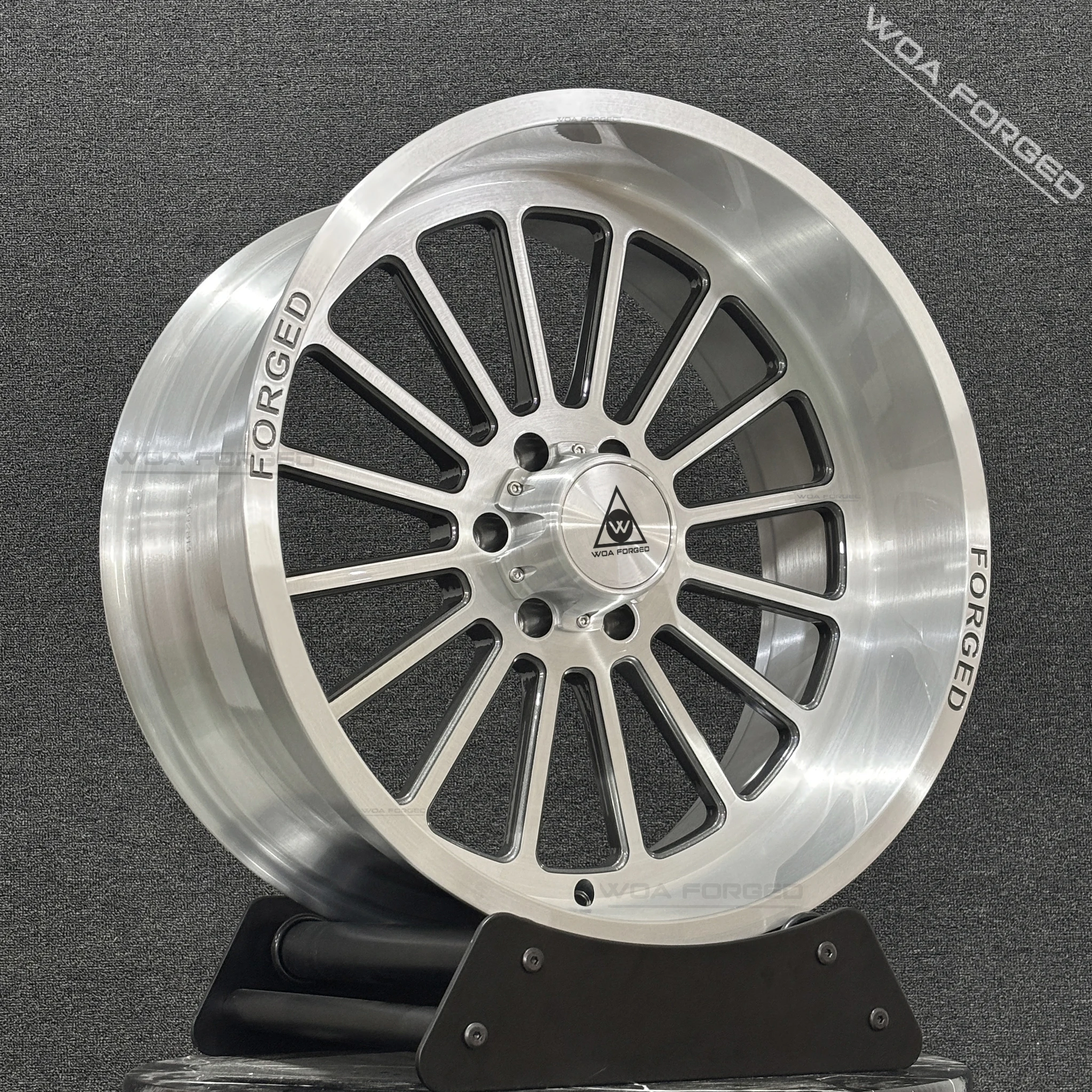 

Polished Custom Forged Polished Rims H-style Wheels 20 22 24 Inch Concave Rims 26 28 30 Inch Truck Wheels