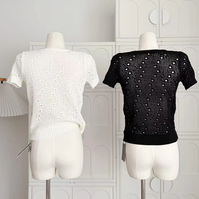 자수 속이 빈 니트 탑 슬림핏 스웨터 한국 패션 니트웨어 반소매 블랙 셔츠
