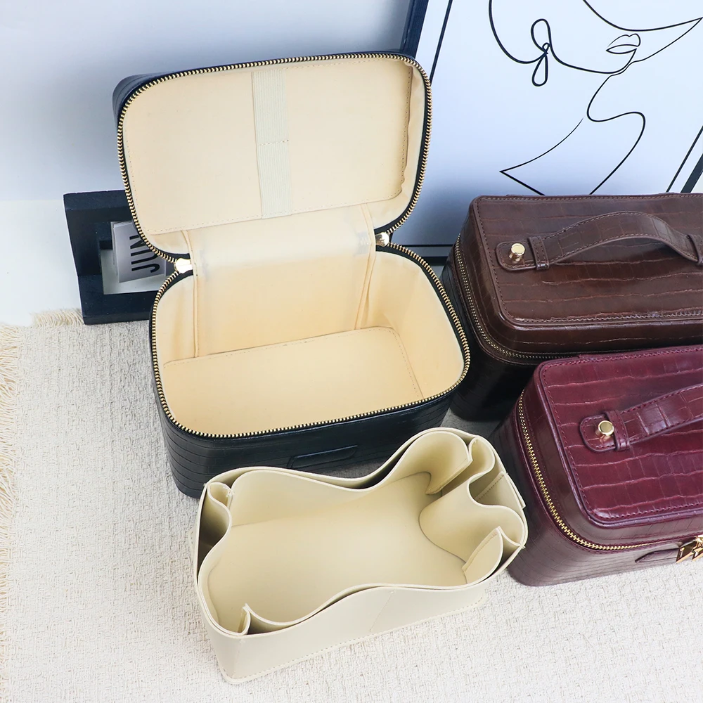 Персонализированная дорожная с – обзор и цена Travel Accessories Leather