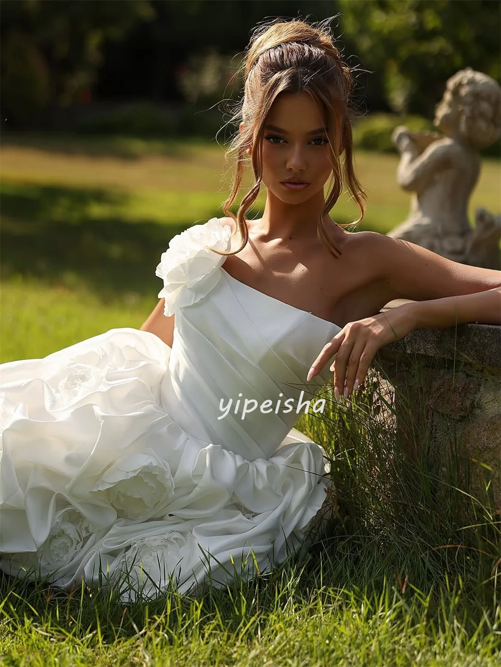 Customized Modern Style Fashion Handmade Flower Pleat A-line Strapless Mini Dresses Bespoke Occasion Dresses High Quality Sexy
