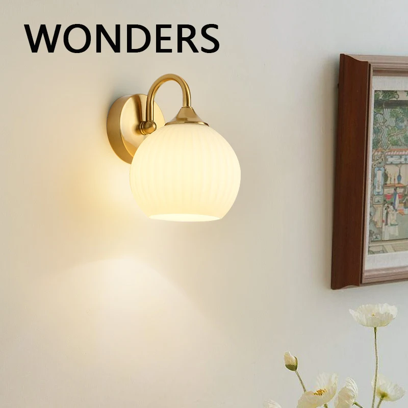 

Modern Nordic Bedroom Decor Wall Lamp Metal Material Acrylic Lampshade Luxury Sconce Lightings Indoor Home Corridor Cafe Lustres