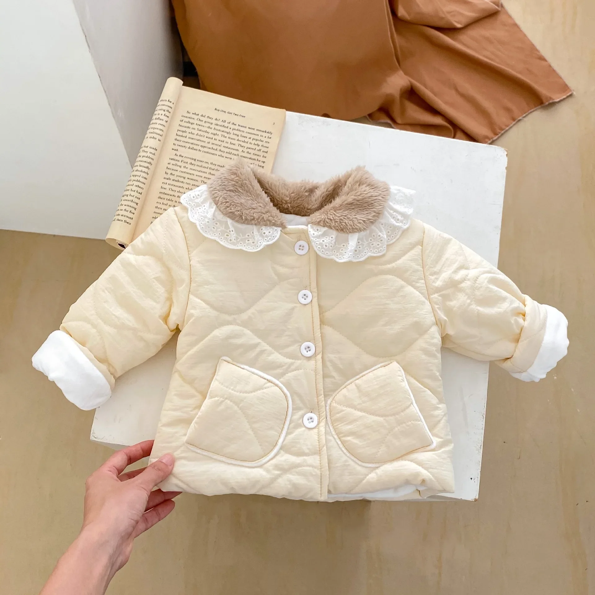 Baby Clothing Coat 2023 Autumn Winter New Fashionable Girls Warm Thick Long Sleeve Fur Lapel Warm Casual Simple Sweet Girls Coat