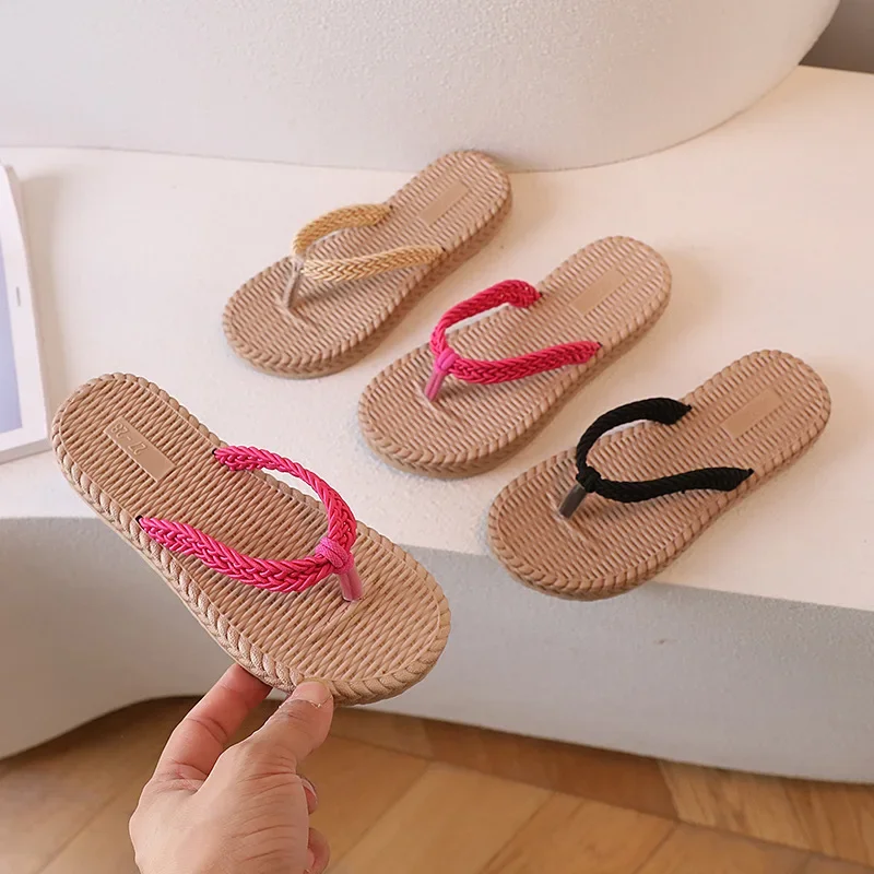 2024 New Cute Girls Slippers Simple Platform Britain Style Solid Color Cute Princess Beach Shoes Summer Breatheable Soft Chic