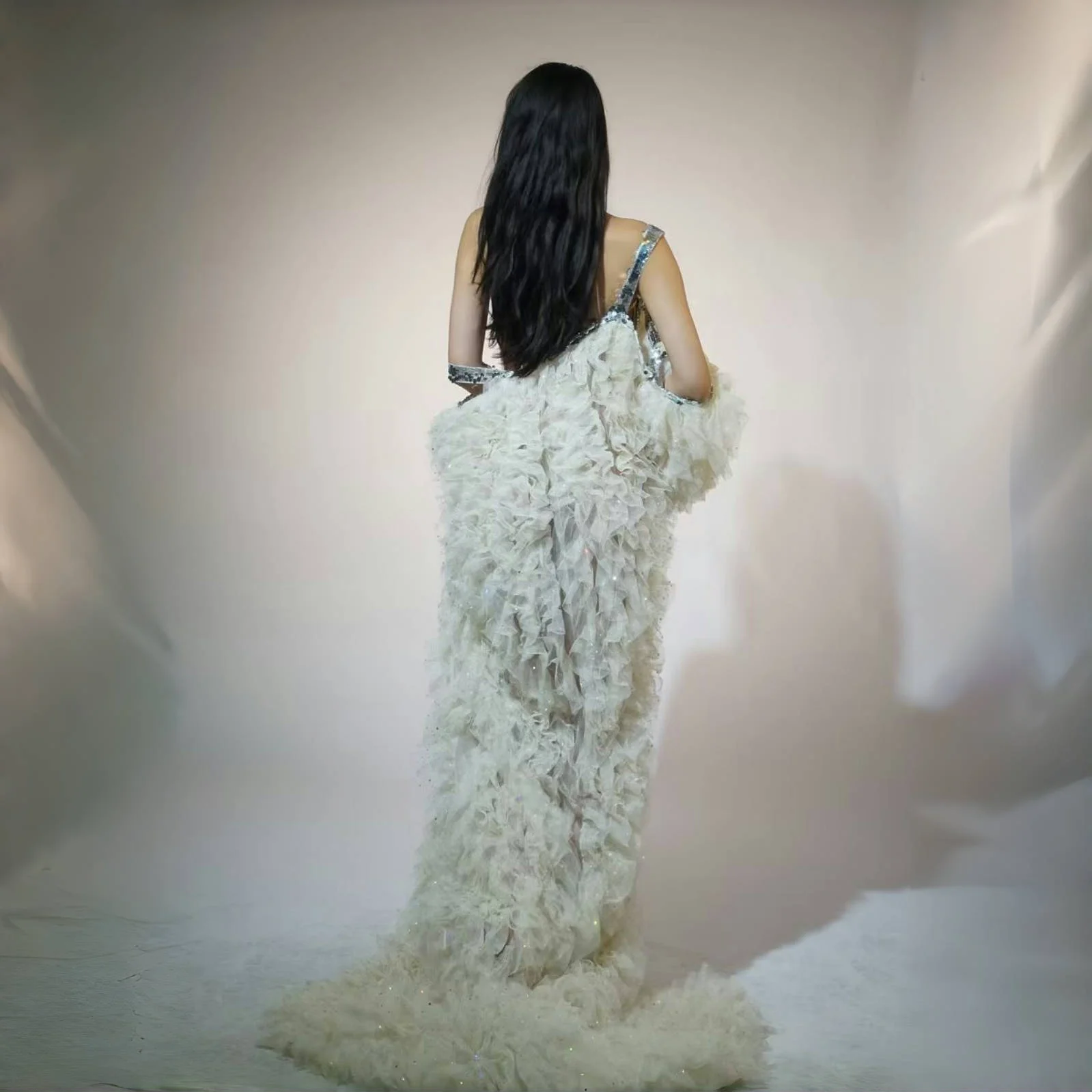 Female Sexy Long Jacket for Women Club Amazing Layered Organza Cloak Dress Puffy Dress Luxury Dinners Party Dress-up Long Cloak