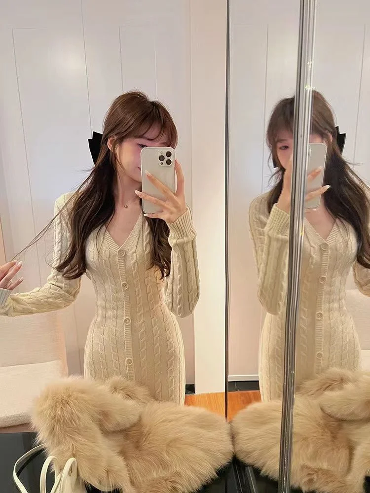 Knee Length Pullovers Goth Sweaters Jumpers Women Vintage O-Neck Aesthetic Stage Youth Preppy Grid Placket Front Decoration Soft view 3