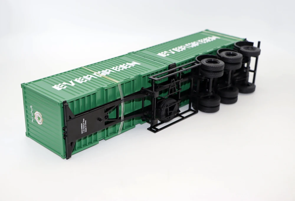 NEW 1:43 Scale MAZ 938920  20` feet Containers Transport Truck Trailer Models For collection gift