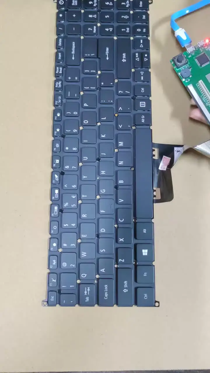 ASUS ROG Zephyrus G14 用バックライト付き交換キーボード