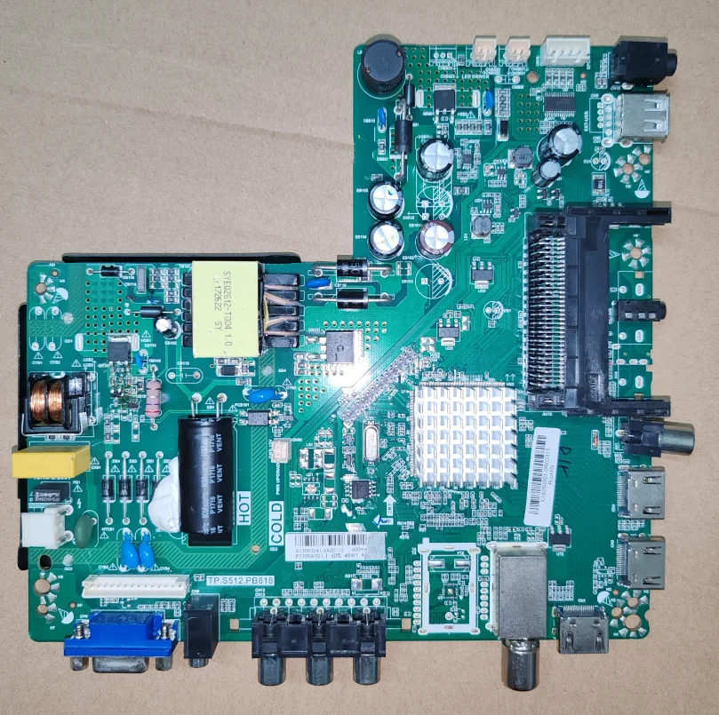 TP.S512.PB818 اللوحة الأم للتلفزيون ثلاثة في واحد تم اختبارها مع الصور المادية لـ LC320DY-SKA2 37--72V 600MA 48W