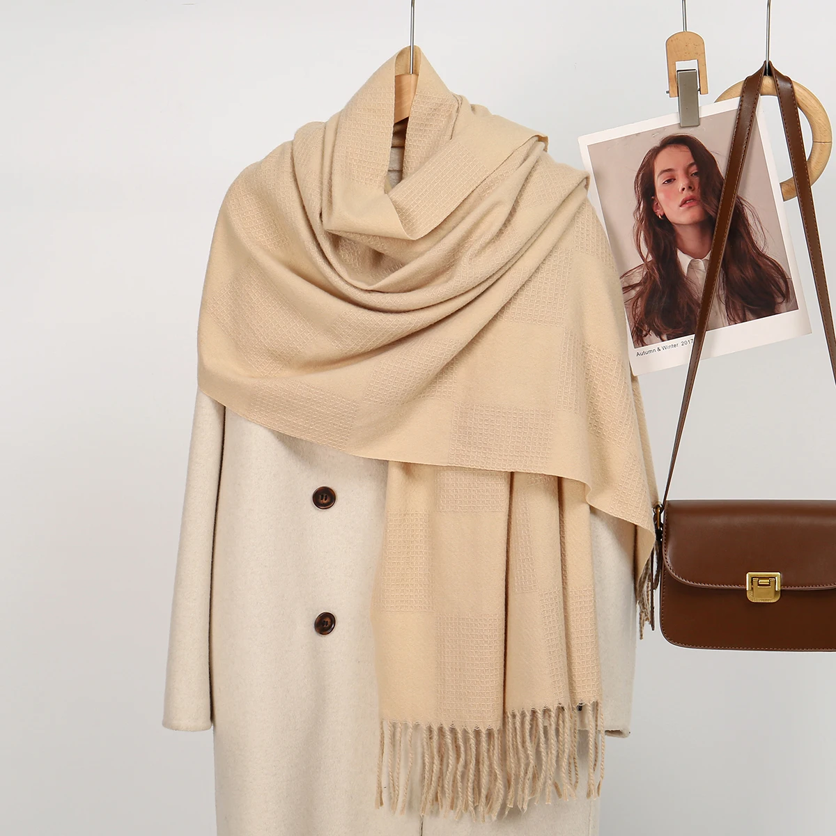 

Winter Big Size Cashmere Scarf with Tassels Women Keep Warm Pashmina Shawl Outdoor Bohemian Premium Quanlity Solid Plain Muffler