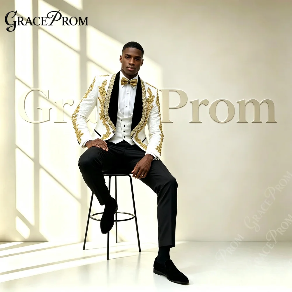 Stylish White Gold Rhinestone Floral Men Suits 3PCS Wedding Groom Tuxedo Shawl Jacquard Crystal Embellished Banquet Prom Outfit