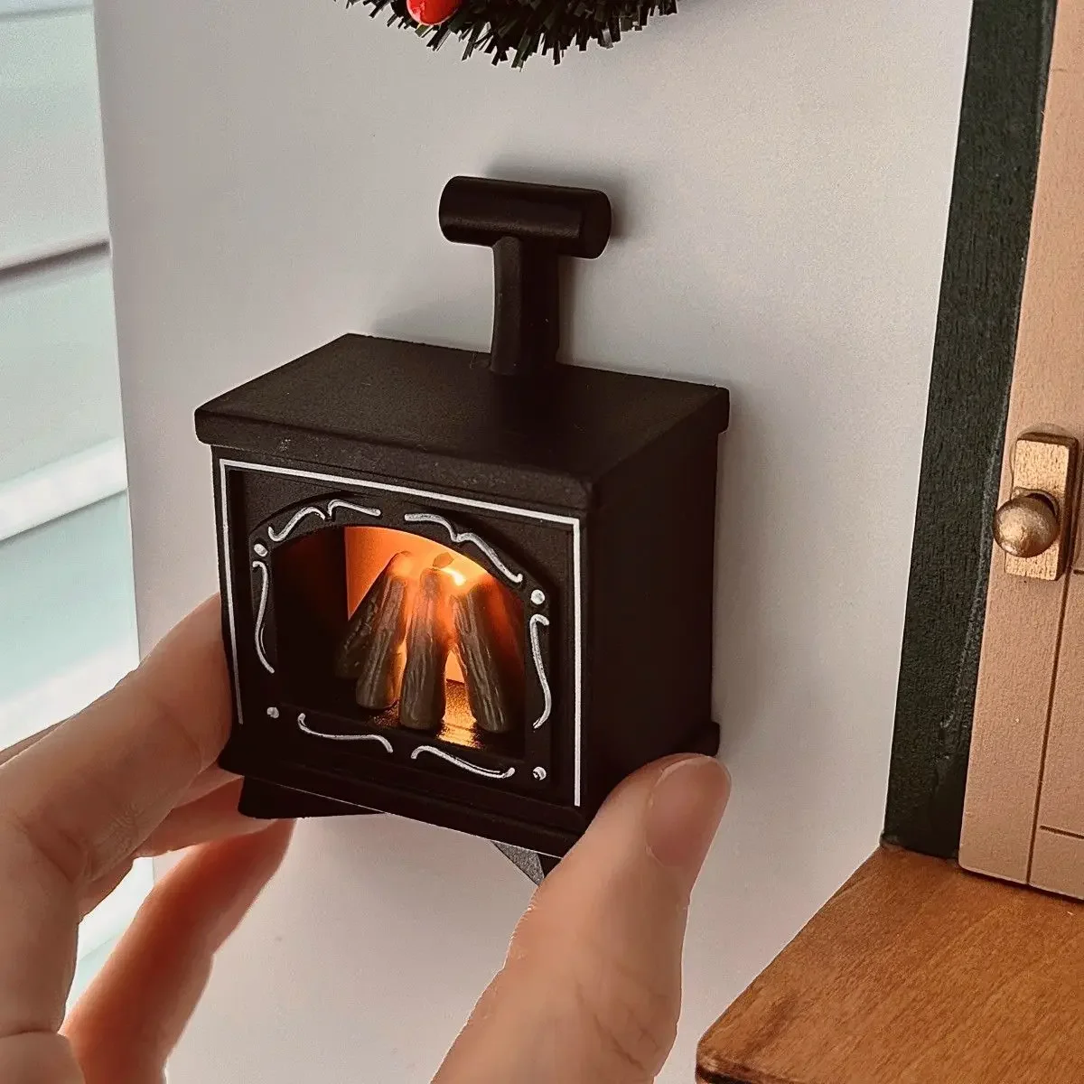 

2pc Christmas Fridge Magnet，luminous Fireplace Christmas Garland Resin Refrigerator Magnet，miniatures Home Decoration