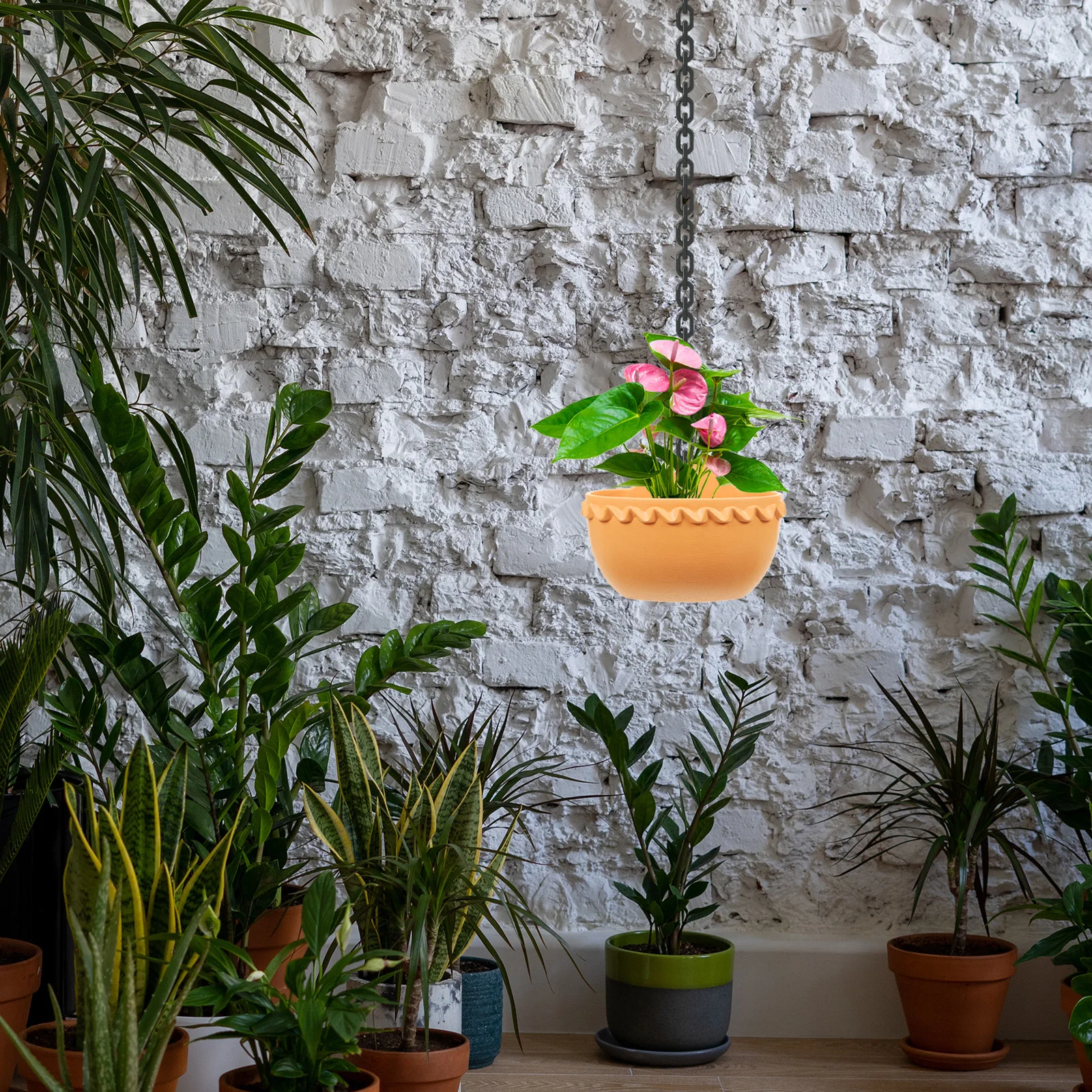 

2Pcs Wall Hanging Flower Pot Plastic Semi-Circular Planter for Home Garden Balcony Mini Plant Display Hanging Basket Storage